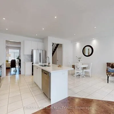 29,&nbsp;Tilbury, Cornell, Markham