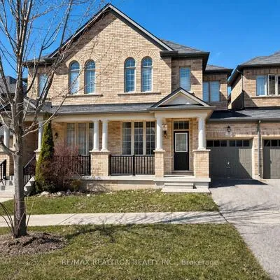 8,&nbsp;James Glover, Berczy, Markham