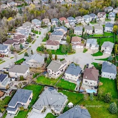 18,&nbsp;Bridleford, Unionville, Markham