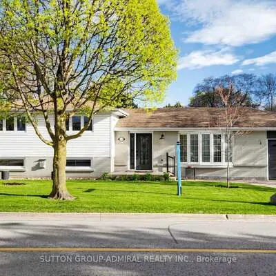 218,&nbsp;Bay Thorn, Royal Orchard, Markham