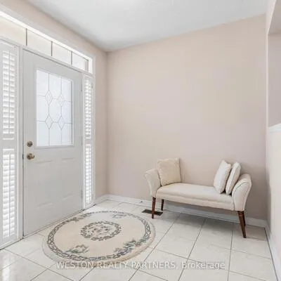 142,&nbsp;Trail Ridge, Berczy, Markham