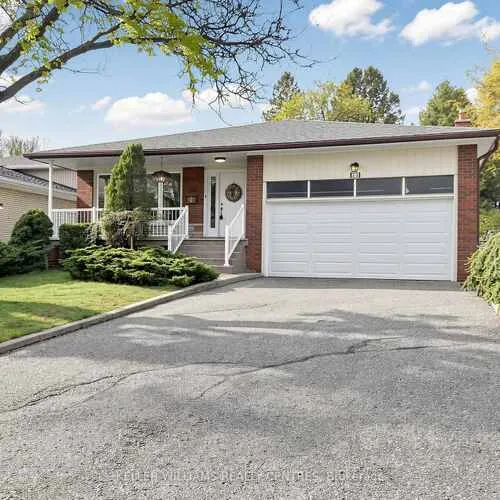 Premium freehold home for sale: 22, Coral Harbour, Bayview Fairway-Bayview Country Club Estates, Markham