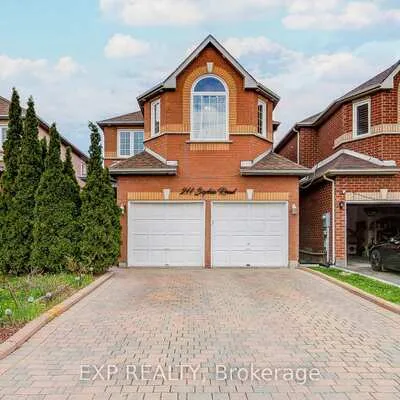 211,&nbsp;Sophia, Middlefield, Markham