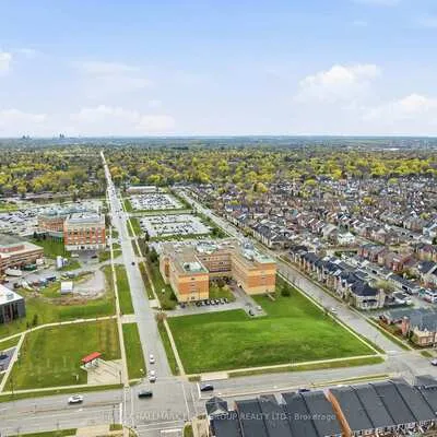 116,&nbsp;Riverlands, Cornell, Markham