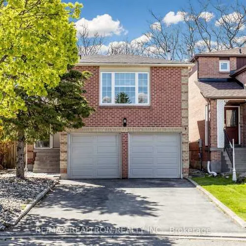 Premium freehold home for sale: 21, Rainsford, Raymerville, Markham