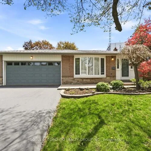 Premium freehold home for sale: 17, Glamis, Royal Orchard, Markham