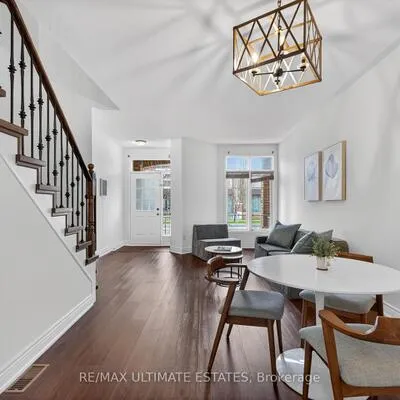 39,&nbsp;Bur Oak, Berczy, Markham