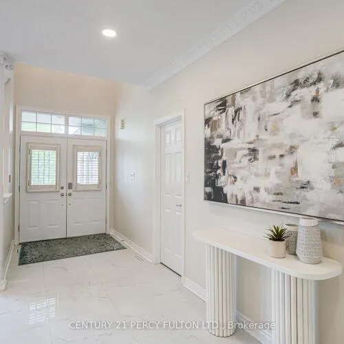 Premium freehold home for sale: 118, Village Gate, Cachet, Markham