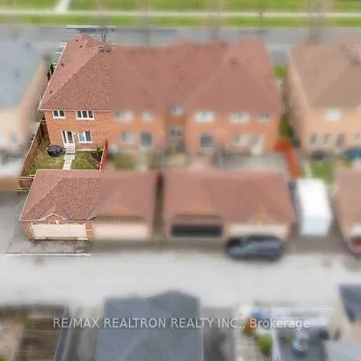 2334,&nbsp;Bur Oak, Greensborough, Markham