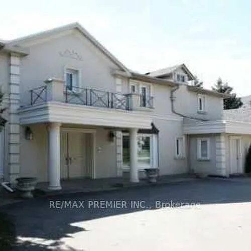 Premium freehold home for sale: 66, Laureleaf, Bayview Glen, Markham