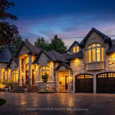 30,&nbsp;Thornlea, Thornhill, Markham