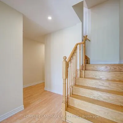 9976,&nbsp;McCowan, Berczy, Markham