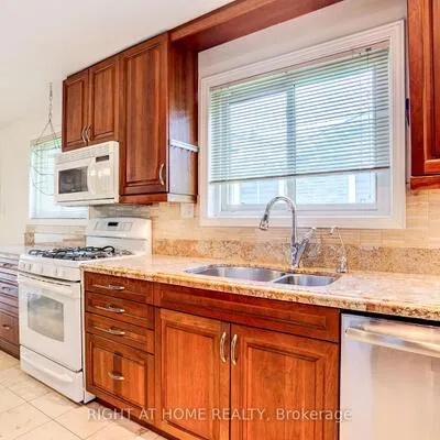 47,&nbsp;Shieldmark, Royal Orchard, Markham