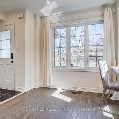 375,&nbsp;White's Hill, Cornell, Markham