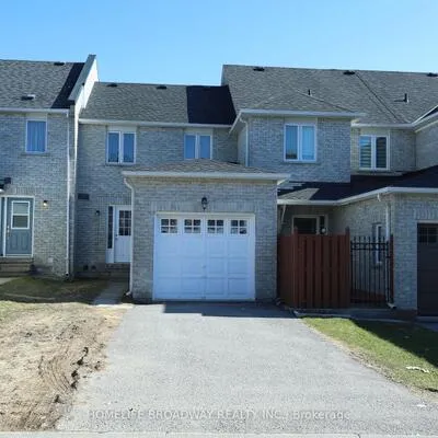 378,&nbsp;Bur Oak, Berczy, Markham