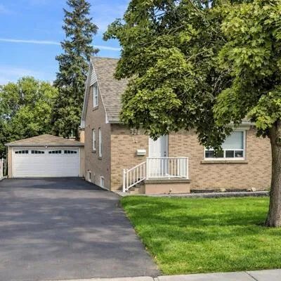 52,&nbsp;Glen Cameron, Thornhill, Markham
