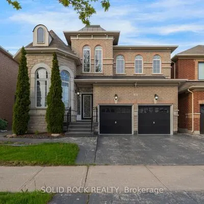 32,&nbsp;Albert Roffey, Box Grove, Markham