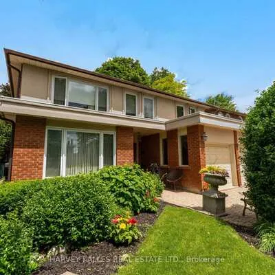 8,&nbsp;Granada, German Mills, Markham