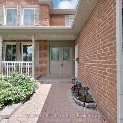 35,&nbsp;Mccarty, Markham Village, Markham