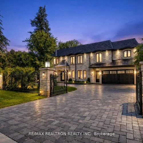 Premium freehold home for sale: 27, Laureleaf, Bayview Glen, Markham
