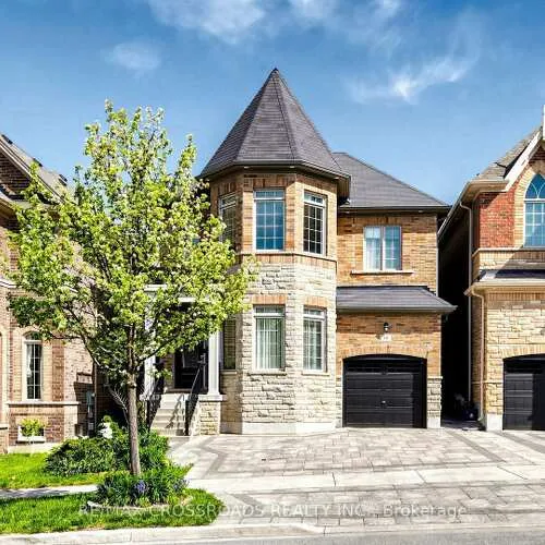 Premium freehold home for sale: 18, Beckett, Berczy, Markham