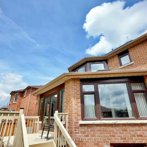 Premium freehold home for sale: 34, Loweswater, Unionville, Markham