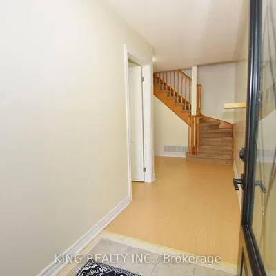 2817,&nbsp;Bur Oak, Cornell, Markham