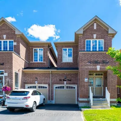 90,&nbsp;Titan, Cedarwood, Markham