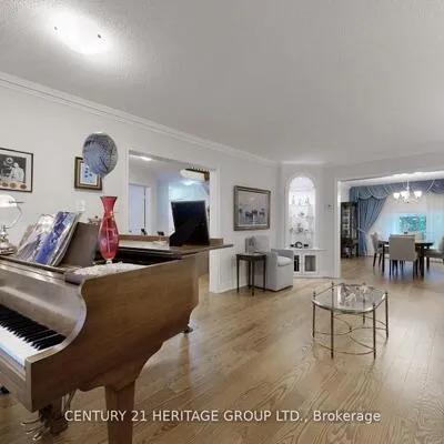 280,&nbsp;Henderson, Royal Orchard, Markham