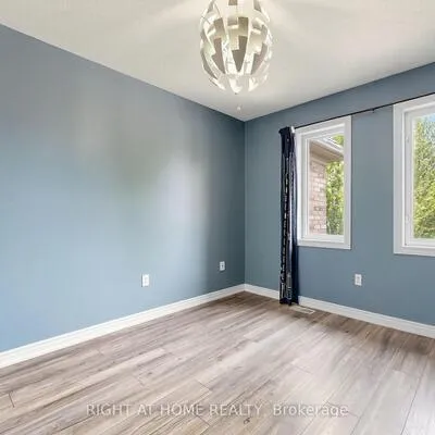 204,&nbsp;Everett, Wismer, Markham