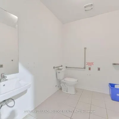 8,&nbsp;Villa Ada, Box Grove, Markham