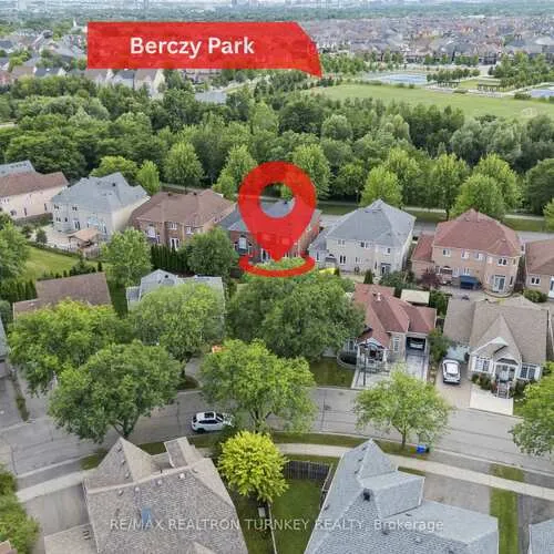 Premium freehold home for sale: 7, Thomas Bales, Berczy, Markham