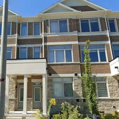 69,&nbsp;Carneros, Cedar Grove, Markham