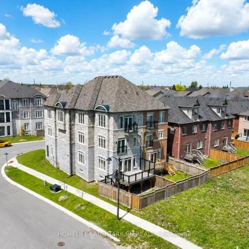 Premium freehold home for sale: 11, Lorne Glen, Berczy, Markham