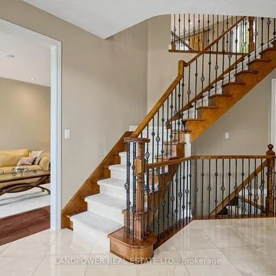 25,&nbsp;Reflection, Cathedraltown, Markham