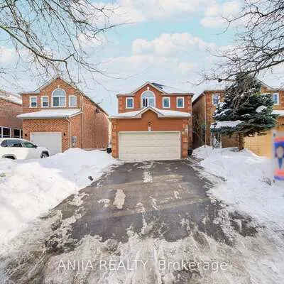17,&nbsp;Kenborough, Milliken Mills East, Markham
