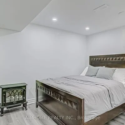 108,&nbsp;Steeles, Grandview, Markham