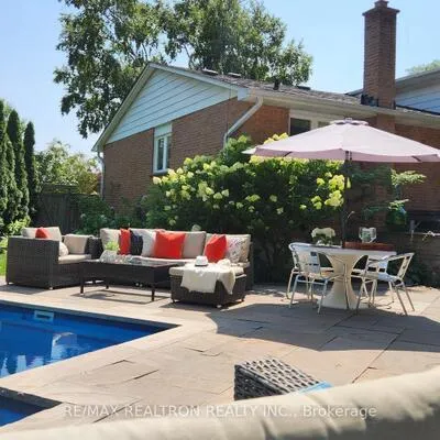 14,&nbsp;Oak Grove, Bayview Fairway-Bayview Country Club Estates, Markham