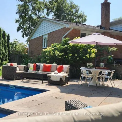 Premium freehold home for sale: 14, Oak Grove, Bayview Fairway-Bayview Country Club Estates, Markham