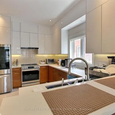 10,&nbsp;Coakwell, Box Grove, Markham