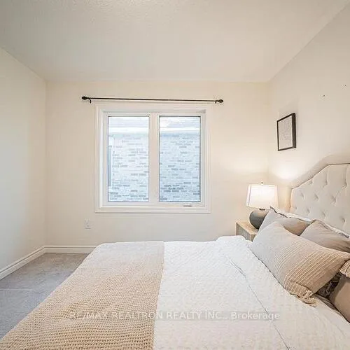 Premium freehold home for sale: 24, Thomas Frisby Jr, Victoria Square, Markham