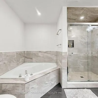 23,&nbsp;Constantia, Middlefield, Markham