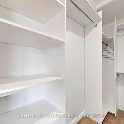 74,&nbsp;Victoria Wood, Greensborough, Markham