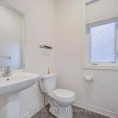 115,&nbsp;Wilfred Murison, Berczy, Markham