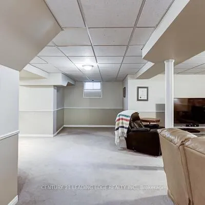 128,&nbsp;Reeve, Markham Village, Markham