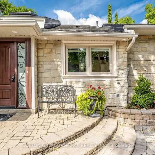 Premium freehold home for sale: 12, Saunders, Aileen-Willowbrook, Markham