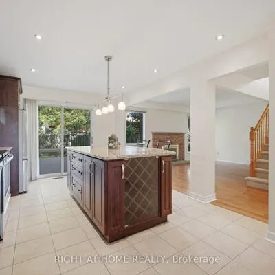 236,&nbsp;Austin, Unionville, Markham