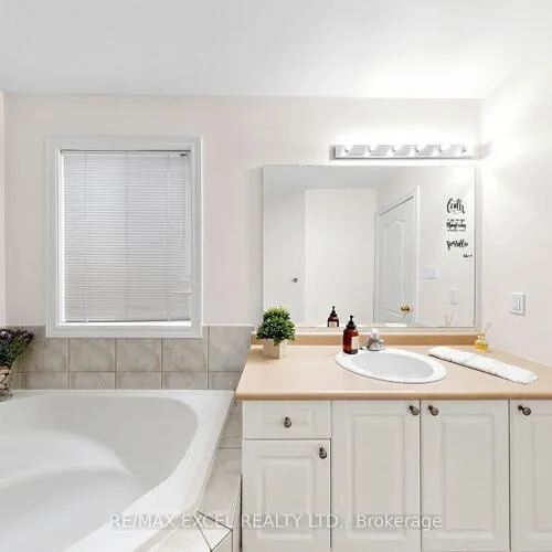 Premium freehold home for sale: 8, Hammersly, Wismer, Markham