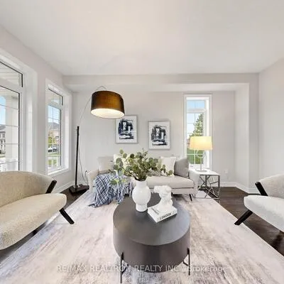 62,&nbsp;Bracknell, Berczy, Markham