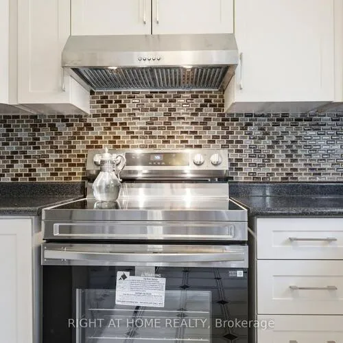 Premium freehold home for sale: 87, William Honey, Middlefield, Markham